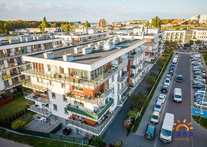 Laba Bursztynowe Z Miejscami Postojowymi