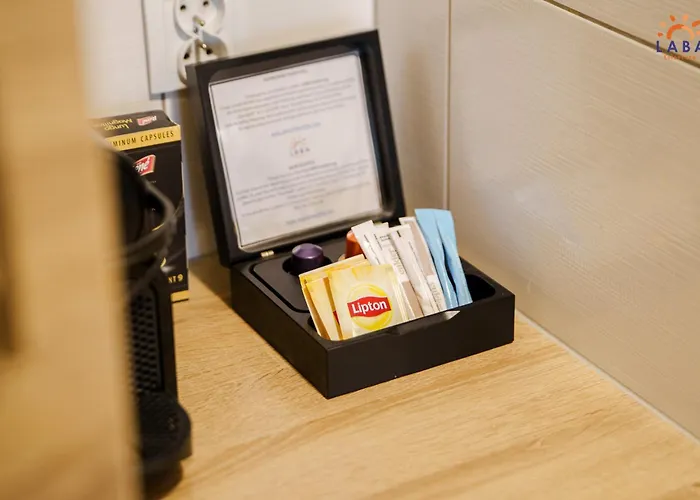 Laba Bursztynowe Z Miejscami Postojowymi דירה