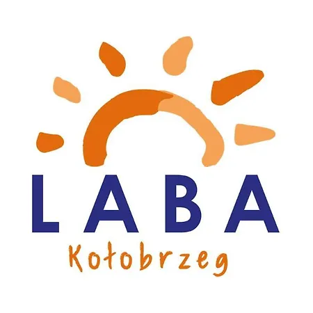 Laba Bursztynowe Z Miejscami Postojowymi 公寓