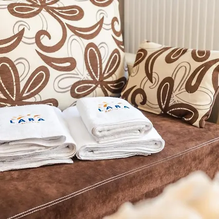 Laba Bursztynowe Z Miejscami Postojowymi 公寓