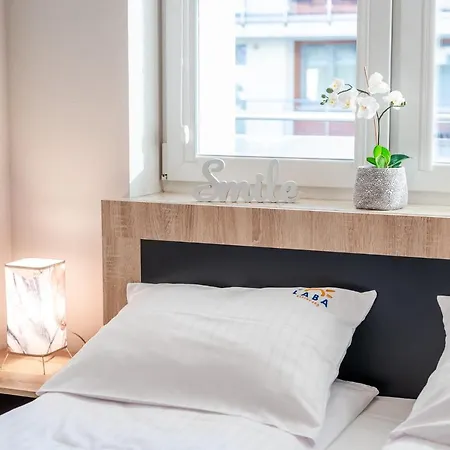 Laba Bursztynowe Z Miejscami Postojowymi *