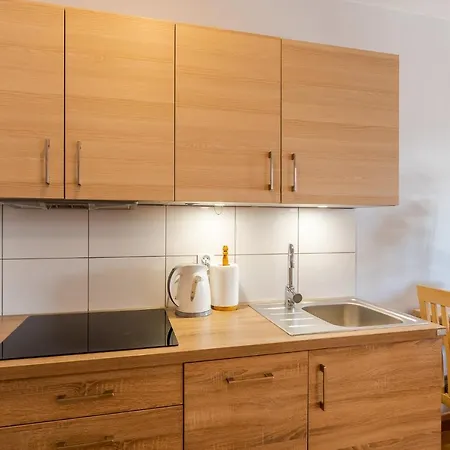 Laba Bursztynowe Z Miejscami Postojowymi Apartamento