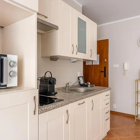 Laba Bursztynowe Z Miejscami Postojowymi קולובז'ג